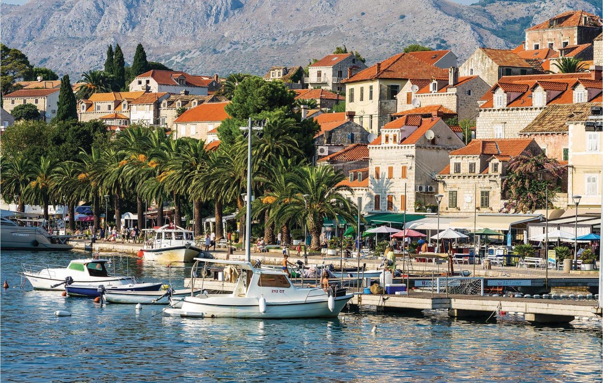 Amazing Apartment In Cavtat With House Sea View Exterior photo